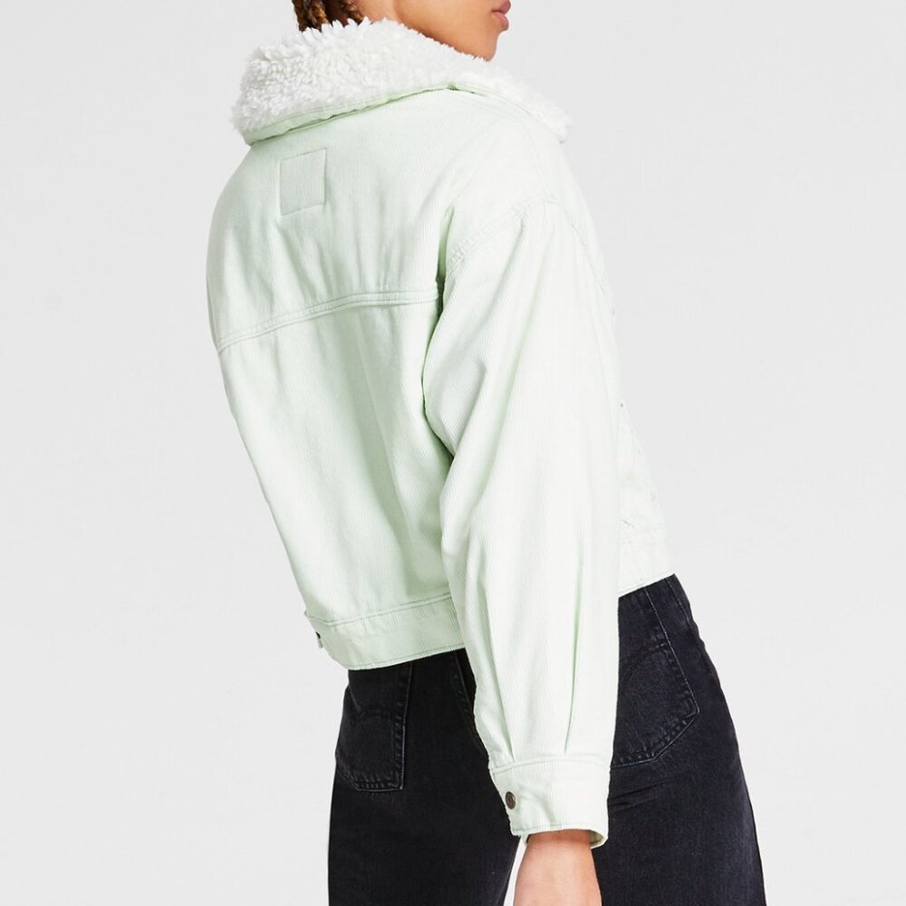 LEVI'S Women's Corduroy Sherpa Baby Baggy Trucker Jacket - Picture 2 of 5